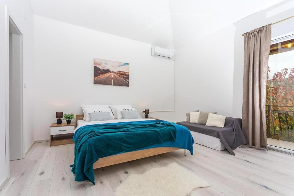 Villa Marietta Equino Donje Sitno Ngoại thất bức ảnh