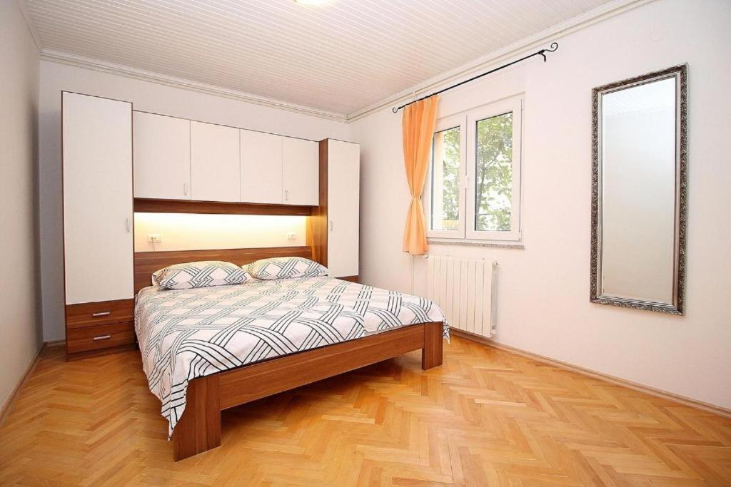 Villa Marietta Equino Donje Sitno Ngoại thất bức ảnh